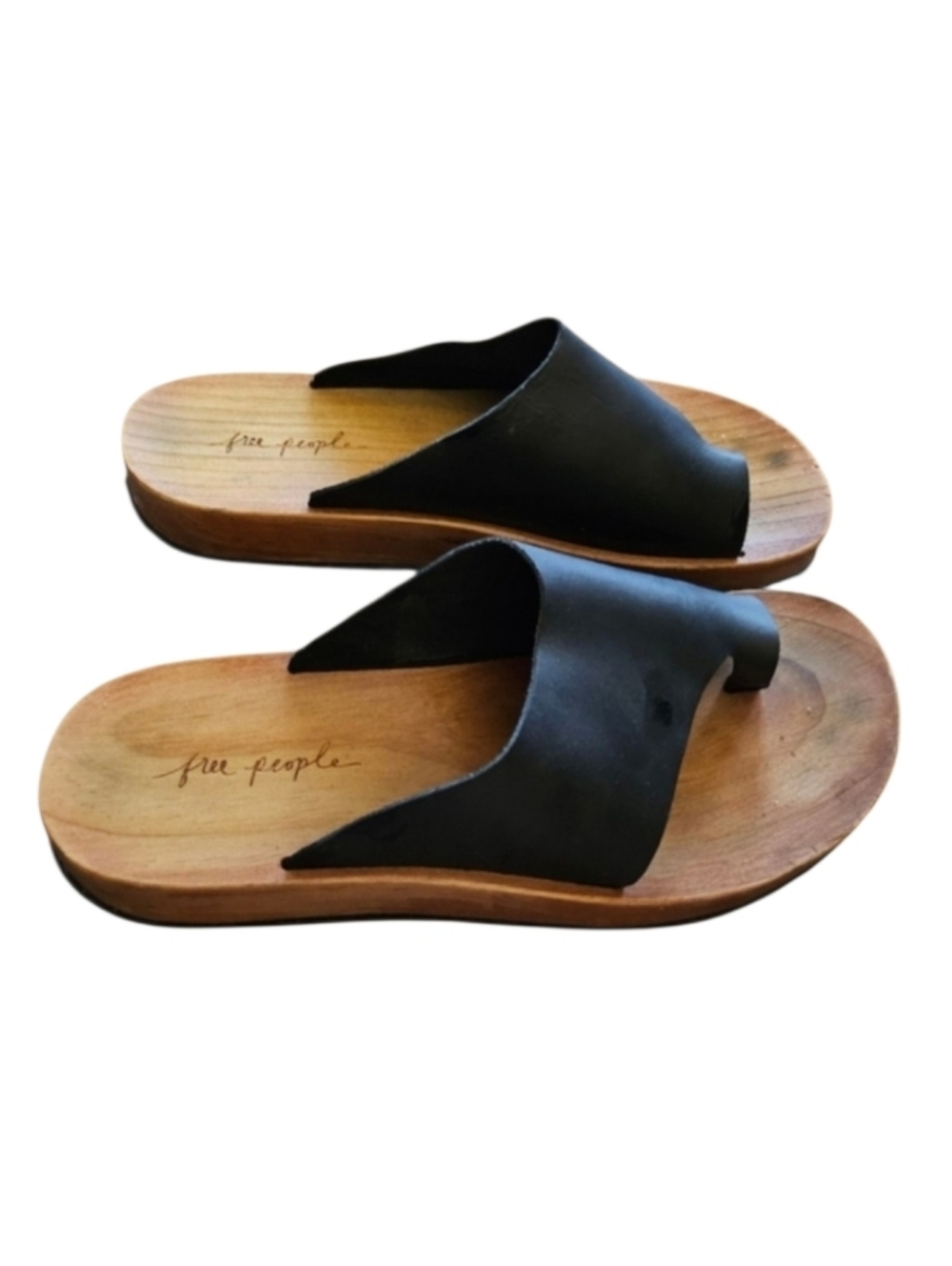 Free People SZ 9.5 Black Woodland Platform Clogs